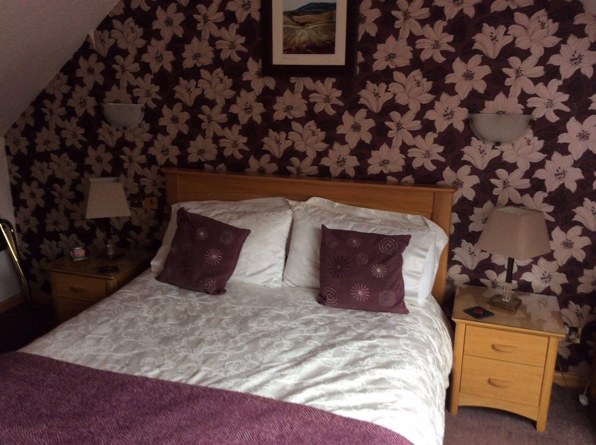 Castleview Bed & Breakfast Dufftown Eksteriør bilde